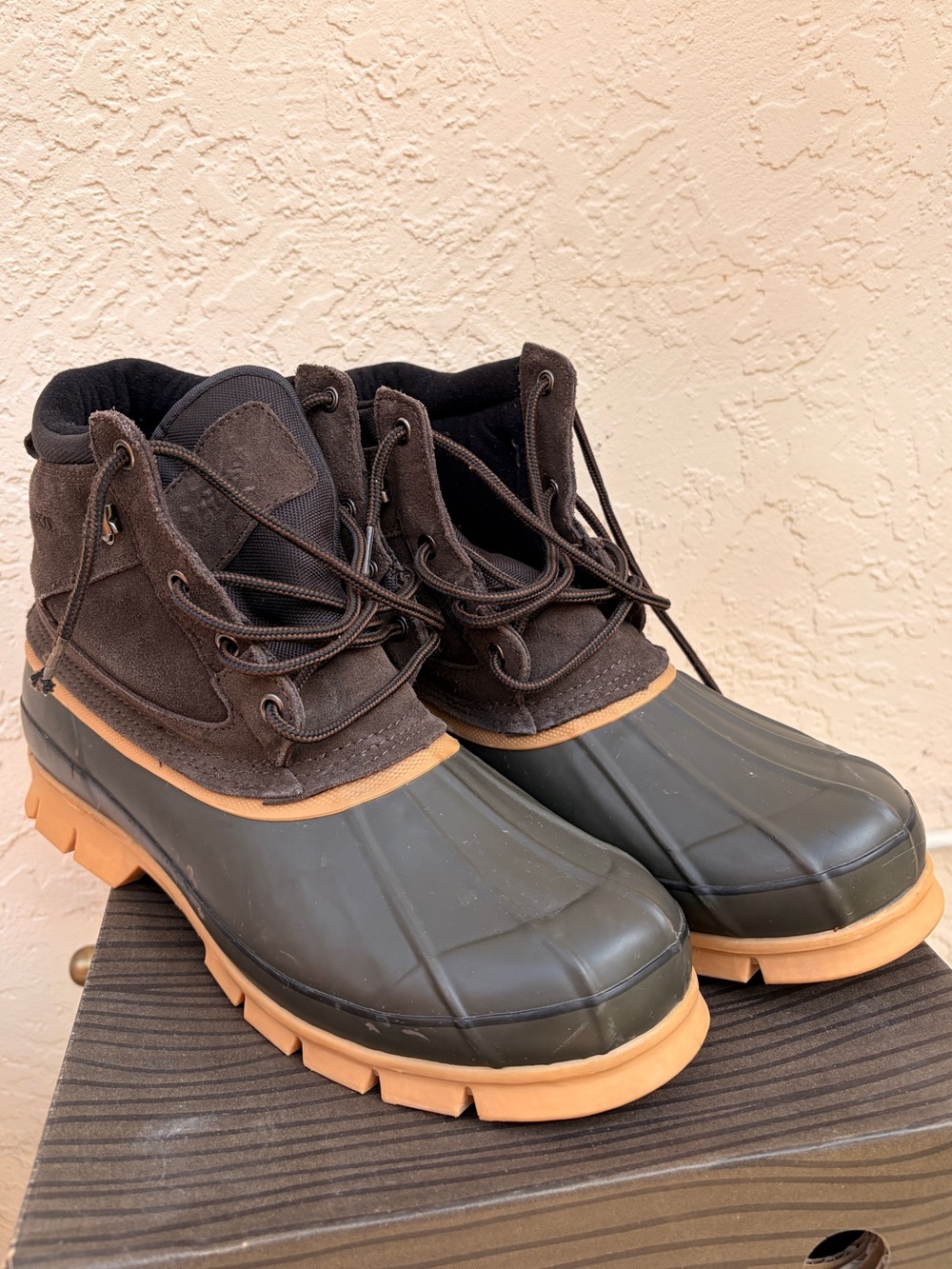 Men's Bass Plough Brown Waterproof Duck Boots with Tan Sole size 12